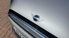 MINI Hatchback 1.5 Cooper Classic Premium 5dr Auto Petrol Hatchback